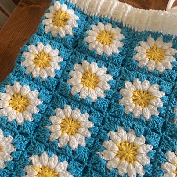 Handmade afghan Daisy shorts - Picture 5 of 6